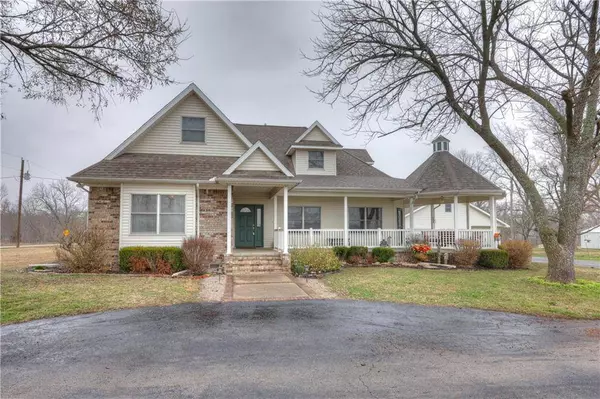 18505 140th RD, Erie, KS 66733