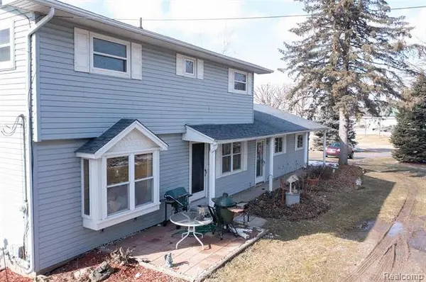 1755 METAMORA Road, Oxford Twp, MI 48371