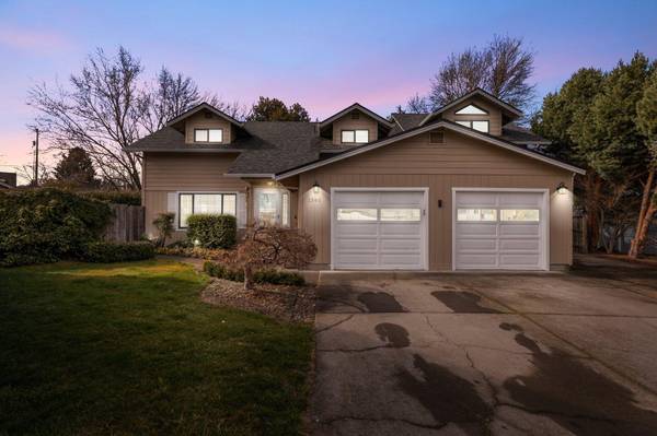 1361 Brook CT, Medford, OR 97504