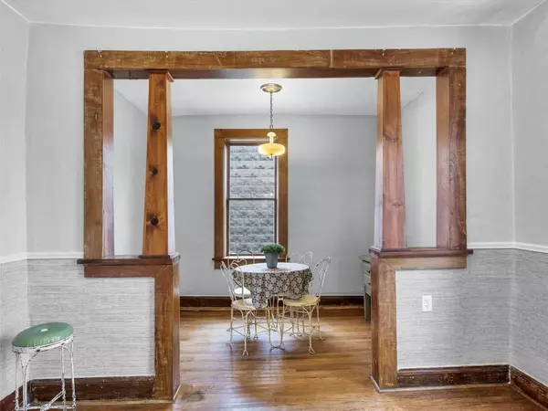 112 Vinton Street, Palo, IA 52324