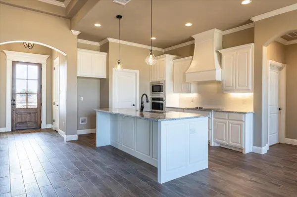 7609 Cottonwood Canyon Drive, Godley, TX 76044