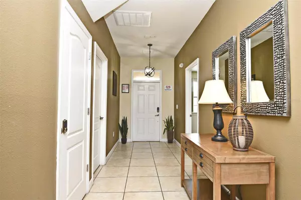 1417 ROLLING FAIRWAY DR, Davenport, FL 33896