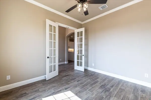 7609 Cottonwood Canyon Drive, Godley, TX 76044