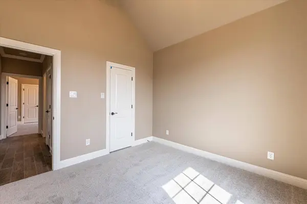 7609 Cottonwood Canyon Drive, Godley, TX 76044