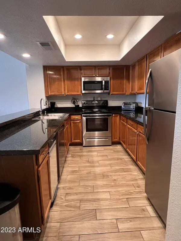 4730 W NORTHERN Avenue #2153, Glendale, AZ 85301