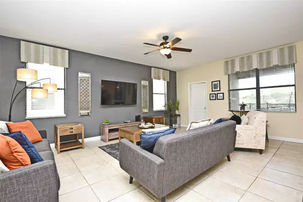 1417 ROLLING FAIRWAY DR, Davenport, FL 33896