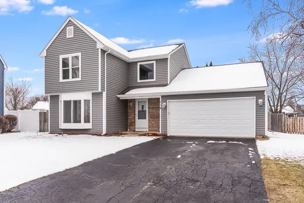 114 Filbert DR, Streamwood, IL 60107