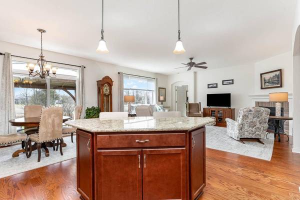 183 W Decatur Lane, Loveland, OH 45140