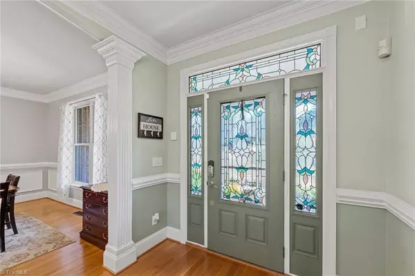 1967 Waterford Pointe RD, Lexington, NC 27292