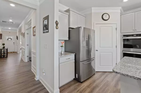 488 Secretariat DR, Iron Station, NC 28080