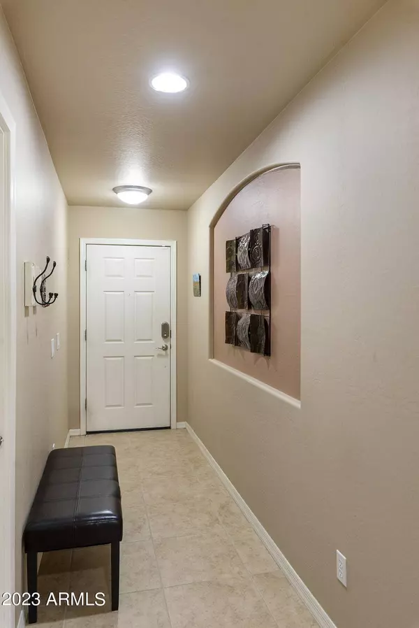 4032 E MAPLEWOOD Street, Gilbert, AZ 85297