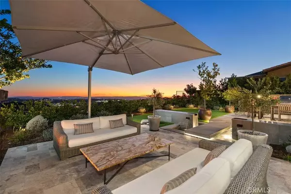 1092 Summit Oak DR, Lake Forest, CA 92679