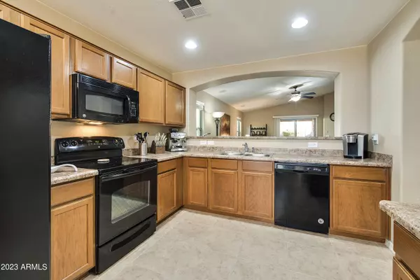 4032 E MAPLEWOOD Street, Gilbert, AZ 85297