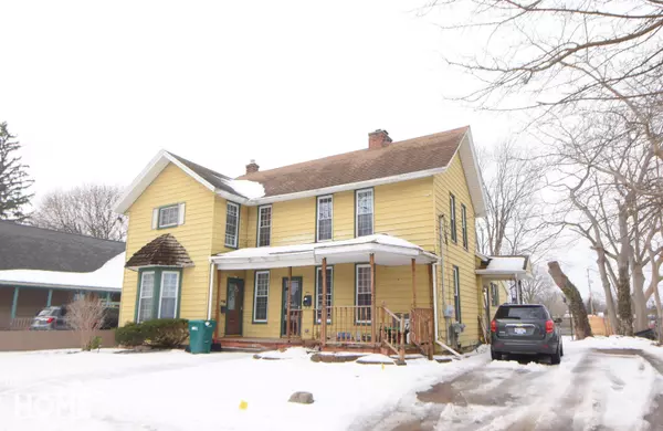 118 S Cedar St., Owosso, MI 48867