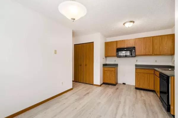 7896 Fairfax Loop Drive, Blacklick, OH 43004