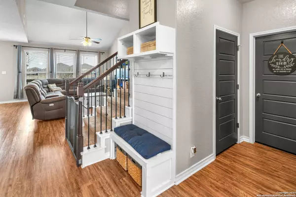8910 Hamer Ranch, San Antonio, TX 78245