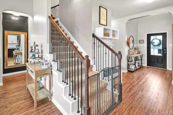 8910 Hamer Ranch, San Antonio, TX 78245