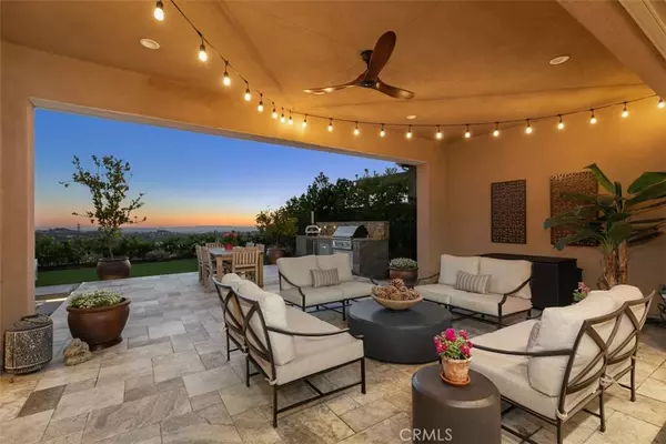 1092 Summit Oak DR, Lake Forest, CA 92679