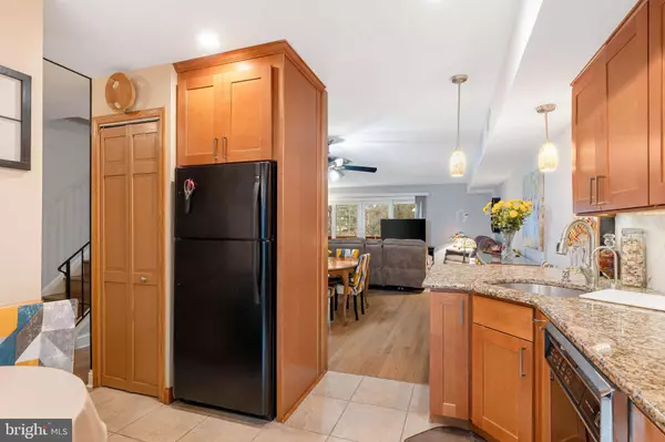 19 RIDGEWAY SQ #104, Wilmington, DE 19810