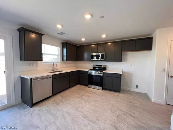 313 Bay Village Place, Henderson, NV 89011