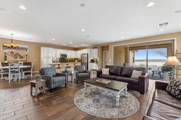 4456 COVERED WAGON Trail, Wickenburg, AZ 85390