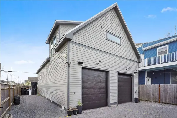 3701 LOYOLA AVE, New Orleans, LA 70115