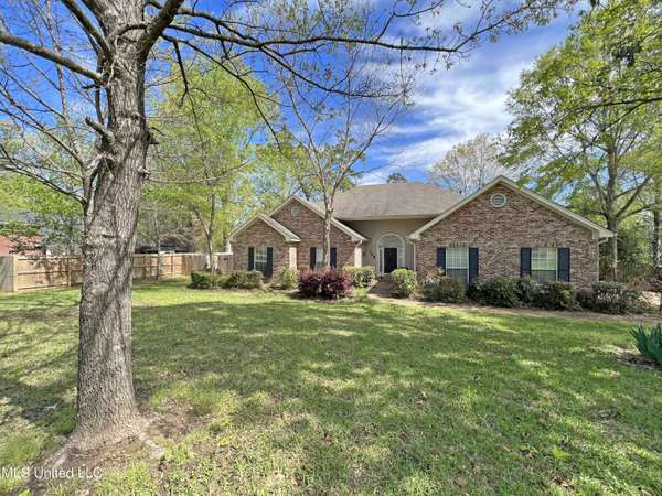 108 Haverhill Cove, Raymond, MS 39154