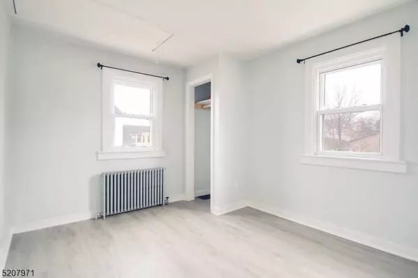 835 Mill St, Phillipsburg Town, NJ 08865