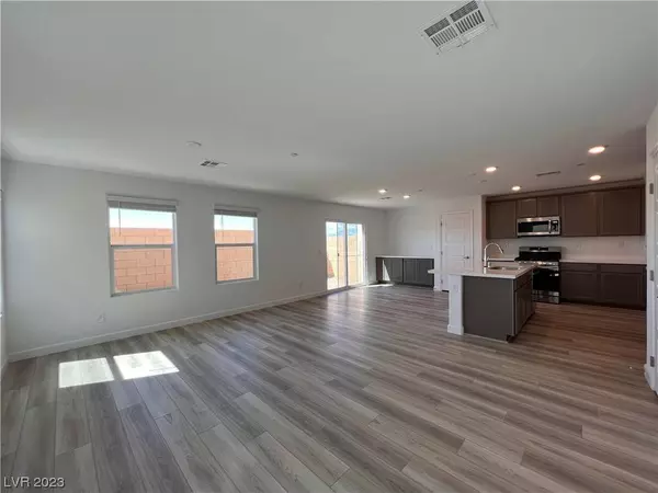312 Bay Village Place, Henderson, NV 89011