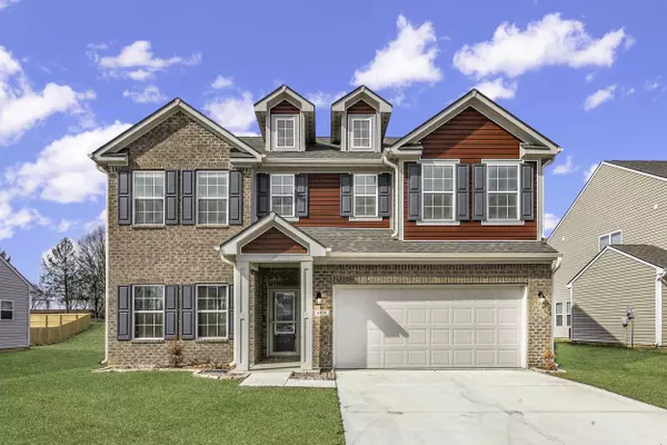 4458 Ashworth Ct, Columbus, IN 47201-8057