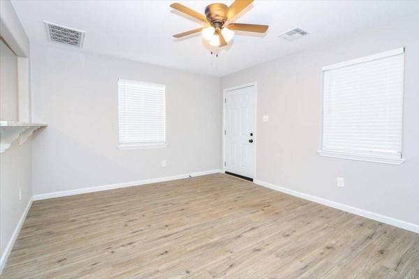 521 19th Street, Grand Prairie, TX 75050