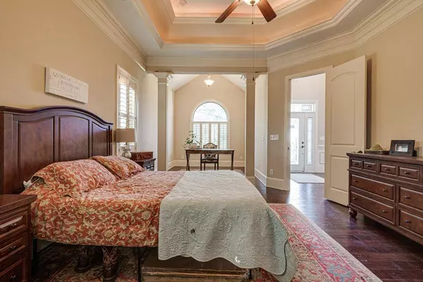 160 Arrow Point LN, Davidson, NC 28036