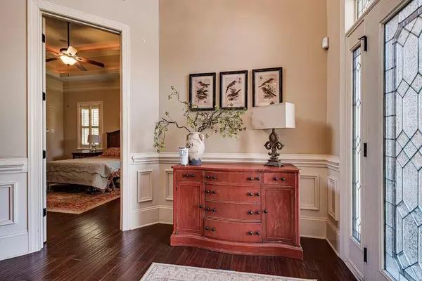 160 Arrow Point LN, Davidson, NC 28036