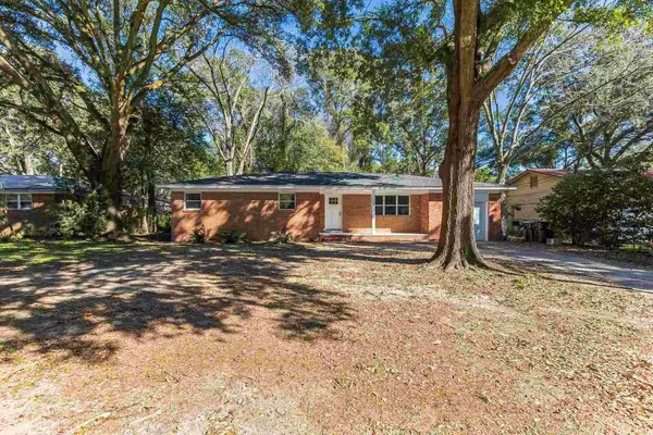 5990 Pursley Ave, Pensacola, FL 32526