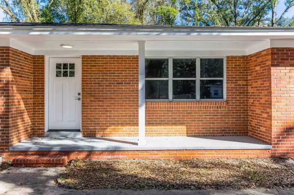 5990 Pursley Ave, Pensacola, FL 32526