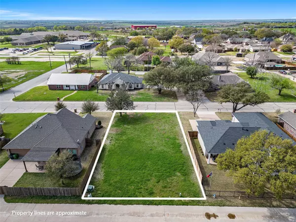 1404 N Reagan Street, West, TX 76691