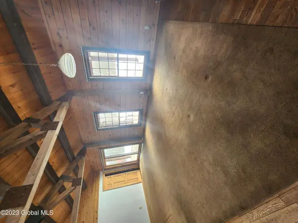 15 whites beach Road, Ballston, NY 12019