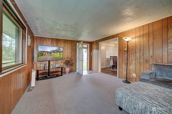 5695 Sidney RD SW, Port Orchard, WA 98367