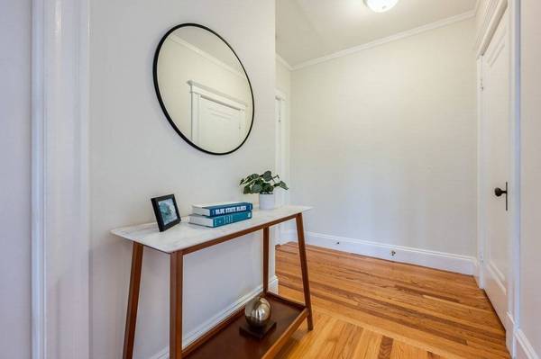 3 Crawford Street #9, Cambridge, MA 02139