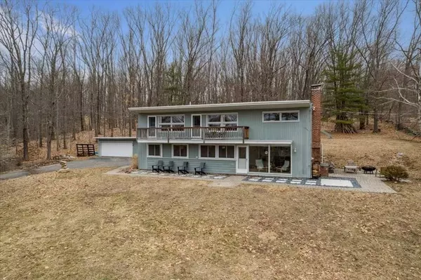 195 Willow Ave, Haverhill, MA 01835