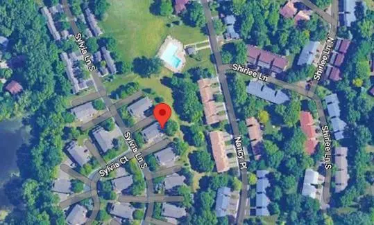 4166 Sylvia LN S, Shoreview, MN 55126