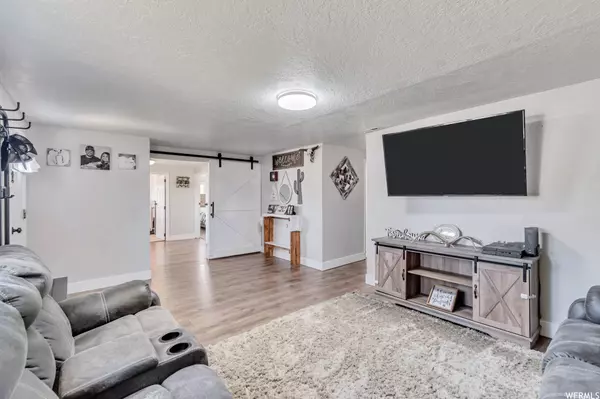 42 N CENTER ST, Santaquin, UT 84655