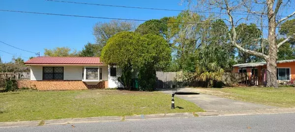 661 Shrewsbury Road, Mary Esther, FL 32569