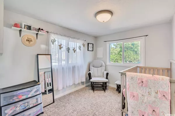 42 N CENTER ST, Santaquin, UT 84655