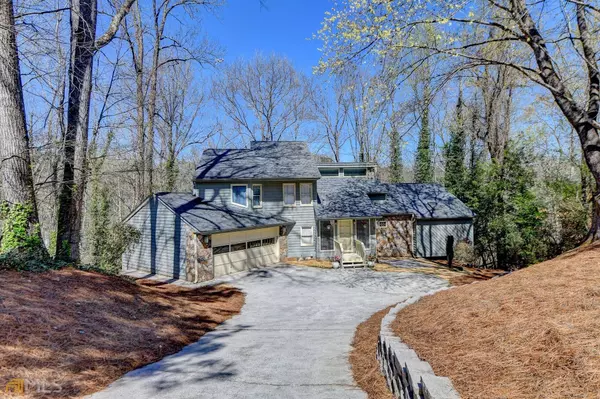 1797 Belshire CT, Roswell, GA 30075