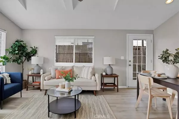 139 Cottonwood LN, Seal Beach, CA 90740