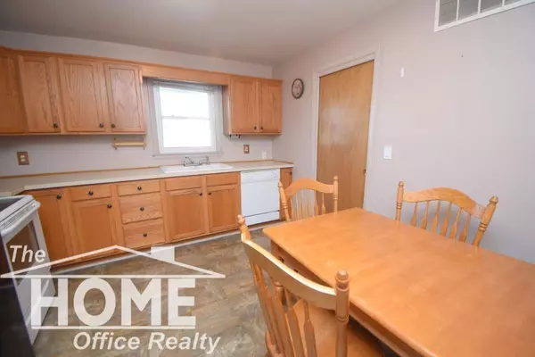 413 E North St., Owosso, MI 48867