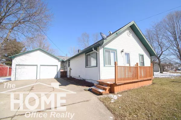 413 E North St., Owosso, MI 48867