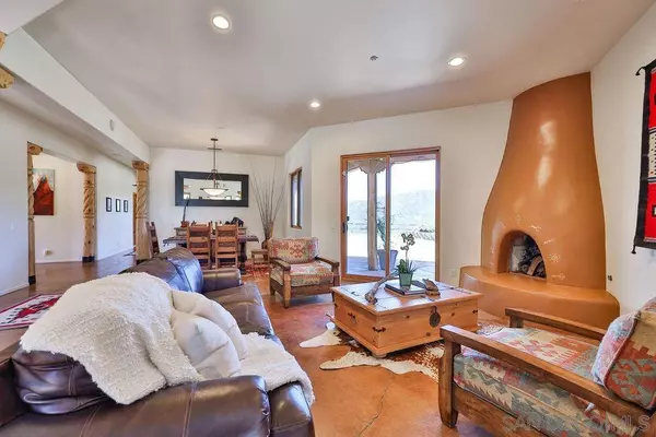 15775 Castle Peak Ln, Jamul, CA 91935