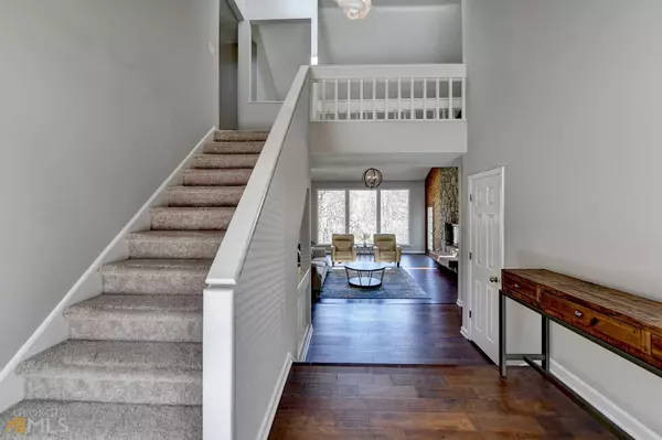 1797 Belshire CT, Roswell, GA 30075